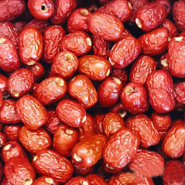 Xin Jiang Premium Red Dates Seedless 500g — view 4