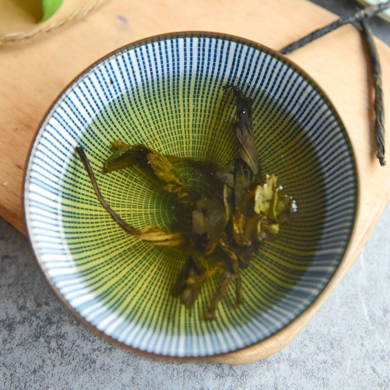 Broadleaf holly leaf 100g — view 4